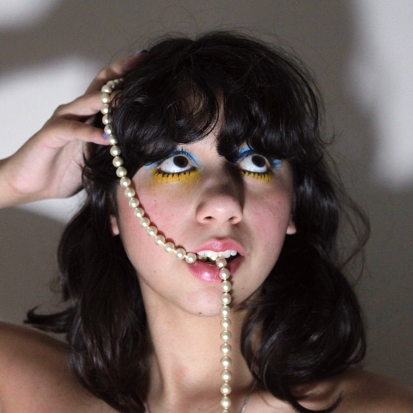 Meet your Posher, Mya - Picture 1 of 1